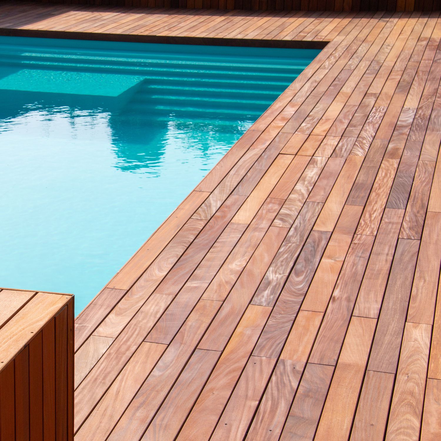 Custom Deck Building in St. Petersburg, FL