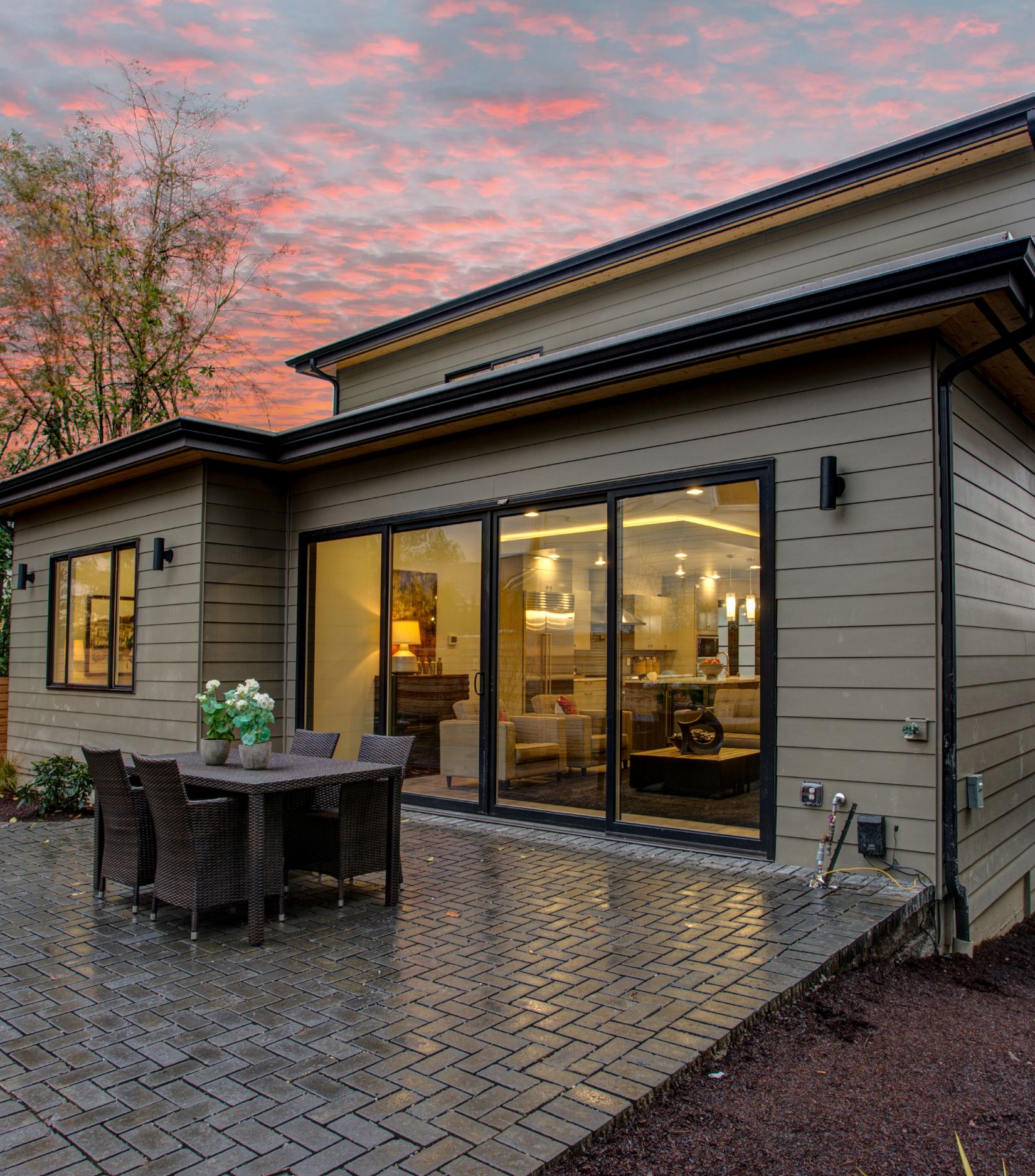 Custom Deck Building in Largo